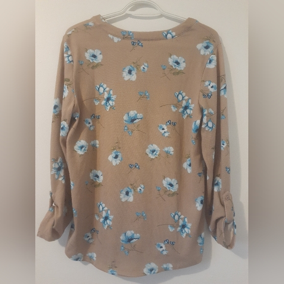 Women's Lily Morgan Long Sleeve Shirt With Blue Flower Pattern. - Picture 2 of 4